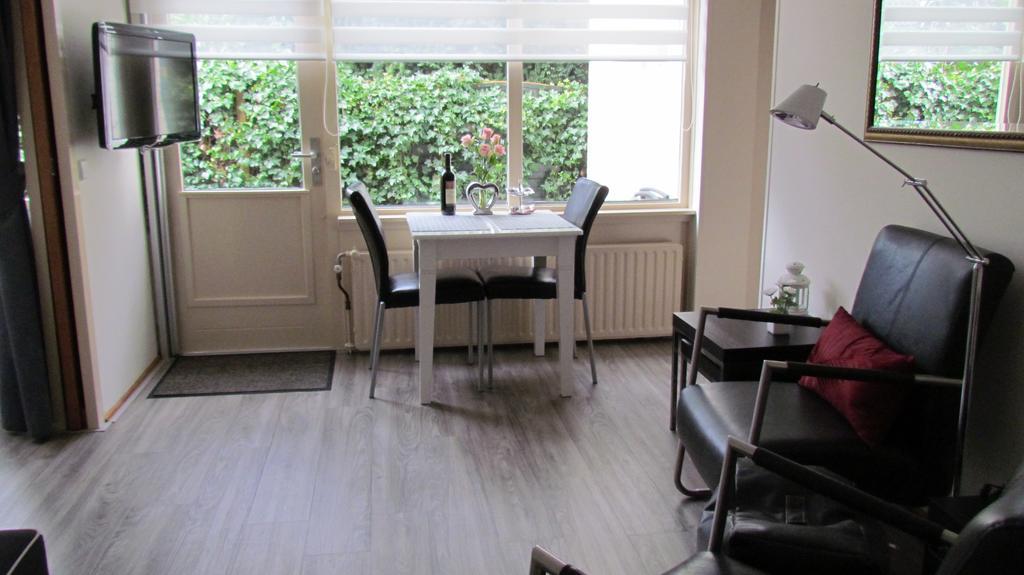 Appartementen Huize Eikenhof 베르겐 외부 사진